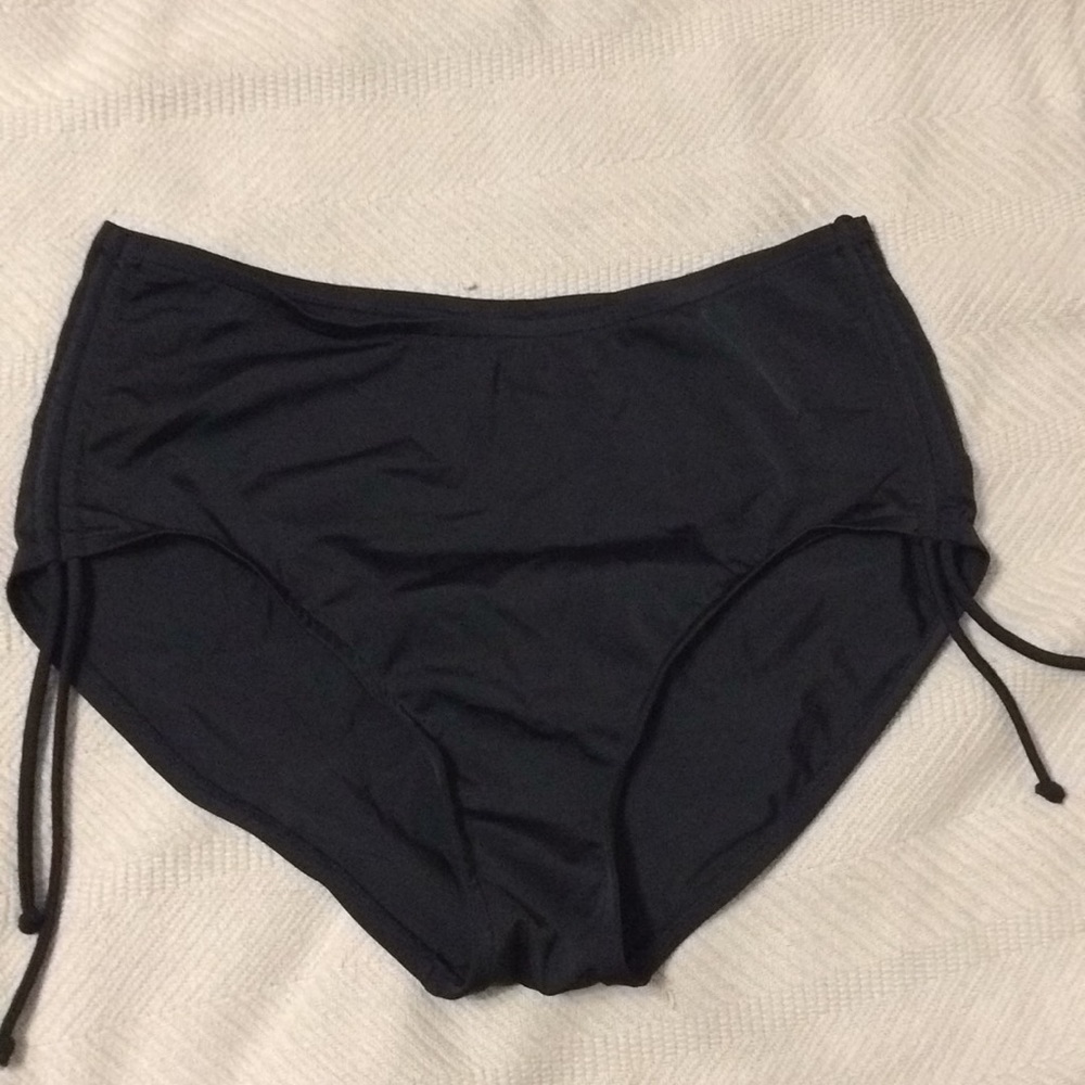 Bikini bottoms